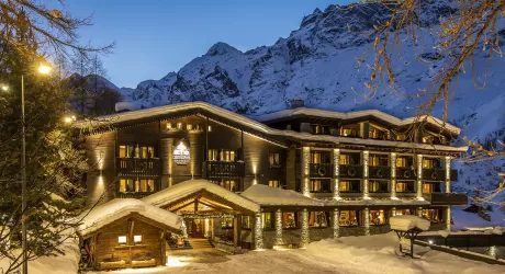 Cervinia, l'hotel Hermitage compie 50 anni
