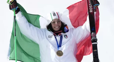 Braathen oro in gigante, domani Brignone e Goggia nel femminile