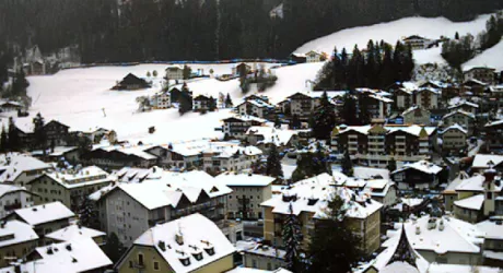 Neve sulle Alpi e sugli Appennini, cresce la voglia di sci 