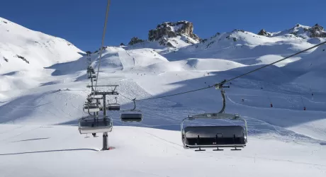 SCI e COVID - Impianti aperti in zona rossa, assicurazione e alcool, che inverno sarà?