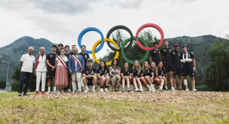 I cerchi olimpici arrivano in Val di Fiemme