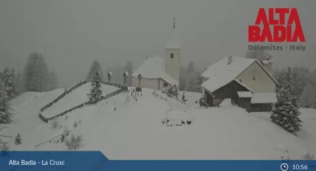 METEO NEVE - Nevicate senza tregua sulle Dolomiti, ancora precipitazioni nei prossimi giorni
