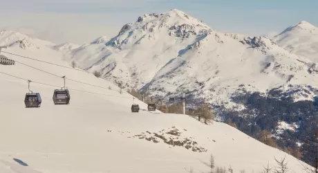 Tempo di saldi per le vacanze sulla neve: fino a 700 euro a persona