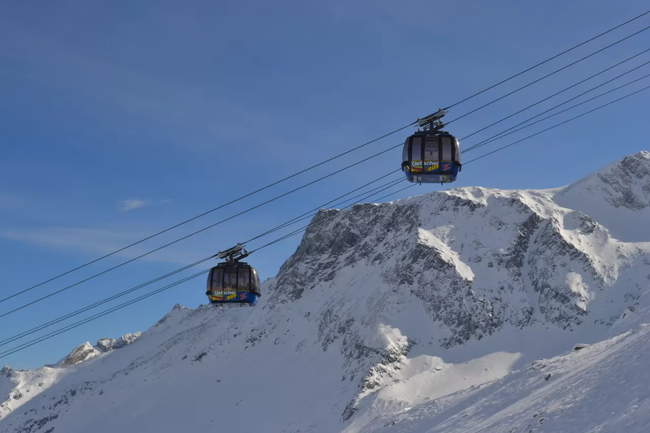 sciare a hintertux a novembre